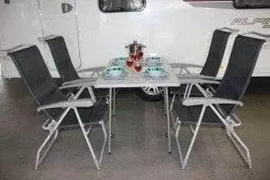 all-in-stoelen-tafel (2)